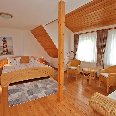 Ferienwohnung Altenkirchen Rueg 23 公寓 *